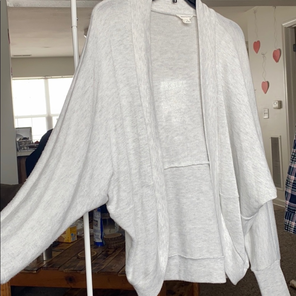 Cardigan - Picture 2 of 3